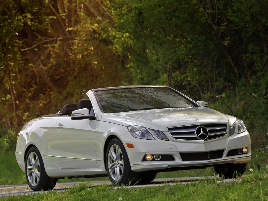  Mercedes-Benz E350 Cabriolet 2010 года  (US) (фото 8 из 21)